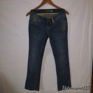 Coogi dark wash jean size 3/4 straight legs